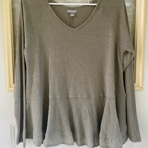 Green Long Sleeve Top